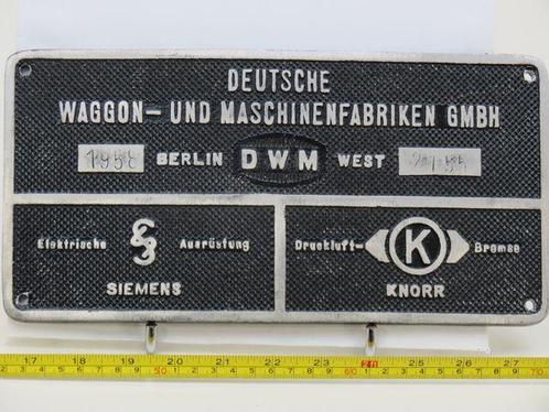 EisenbahnSchild Deutsche Waggon und Maschinenfabriken GMB..., Verzamelen, Spoorwegen en Tramwegen, Overige typen, Nieuw, Ophalen of Verzenden