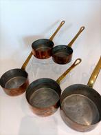 Pan (5) - 5 antieke Franse koperen en messing sauspannen -