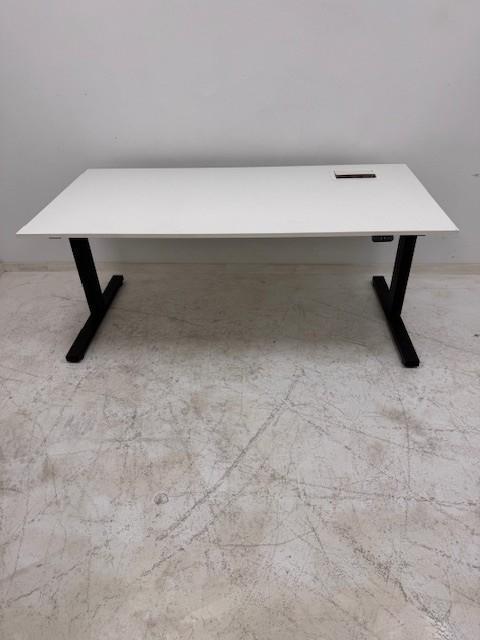 Eromes Marko Desq elektrisch zit-sta bureau wit zwart, Zakelijke goederen, Kantoor en Winkelinrichting | Kantoormeubilair en Inrichting