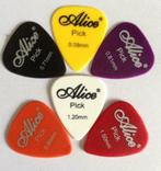 Goedkoop plectrum probeer setje van  6 verschillende diktes, Verzamelen, Ophalen of Verzenden, Nieuw, Instrument of Toebehoren