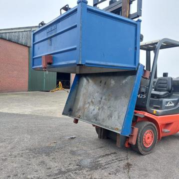 Bodemklepcontainer onderlosser kantelbak heftruck 1000 liter beschikbaar voor biedingen