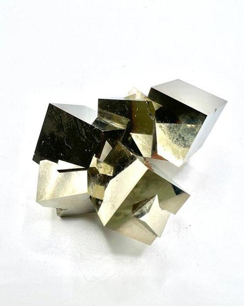 ongelooflijk - schitterende stralende pyriet Exemplaar -, Verzamelen, Mineralen en Fossielen