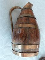 Themacollectie - 2 oude appelcider/wijn kannen van hout en