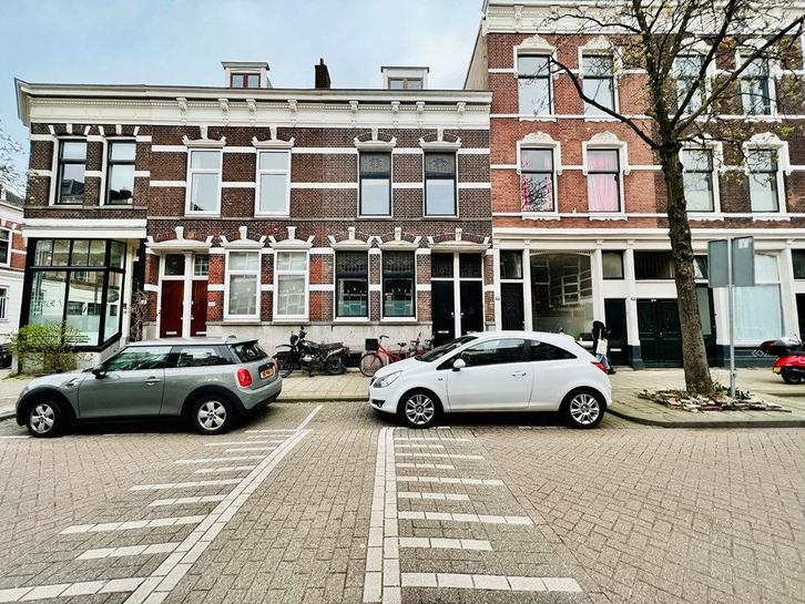 Te huur: Appartement 1e Pijnackerstraat in Rotterdam, Huizen en Kamers, Huizen te huur, Zuid-Holland, Appartement