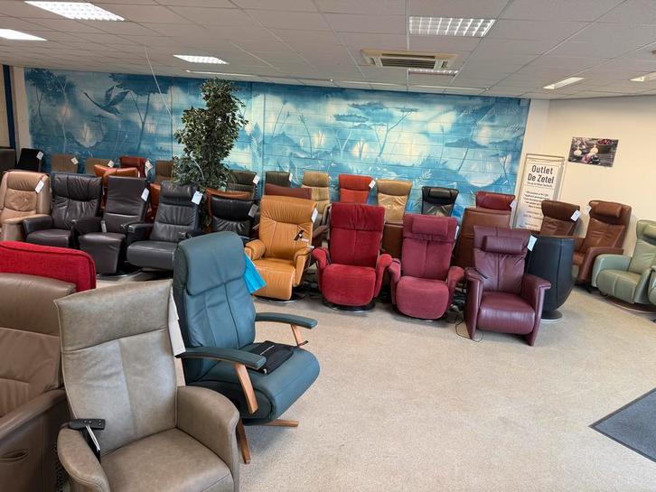 sta op stoel relax fauteuil relaxfauteuil staopstoel, Huis en Inrichting, Stoelen, Zo goed als nieuw, Leer, Stof, Overige materialen