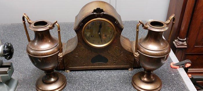 Klok en garnituur set - Koper, Messing - 1940-1950, Antiek en Kunst, Antiek | Klokken