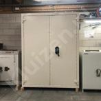 Gebruikte inbraakwerende zware kluis, Huis en Inrichting, Brandblussers en Brandkasten, Verzenden, Gebruikt