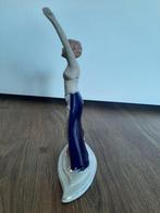 Royal Dux Porzellan-Manufaktur - Beeldje - Danseres -