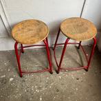 Kruk (2) - Vintage - School of atelier krukken -