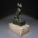 Oud-Egyptisch Brons Bastetfiguur. Late Periode, 664 – 332