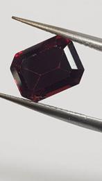 Zonder Minimumprijs - 1 pcs  Rood Granaat  - 6.12 ct -, Nieuw