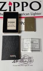 Zippo - Brass con 30 años de Antigüedad, Camello en trazo, Nieuw