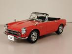 Ebbro Premium Collection 1:24 - Model cabriolet - Honda S800, Nieuw