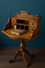 Bonheur du jour - Eik - bonheur-du-jour ca 1880