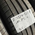 2 x Michelin Pilot Sport 4 235-45-19 Zomerbanden 5,5mm, Auto-onderdelen, Banden en Velgen, 19 inch, Gebruikt, Ophalen of Verzenden