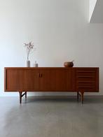 Faarup Mobelfabrik - Ib Kofod-Larsen - Dressoir - Teak - Met