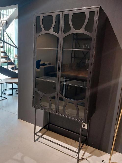 Showroom uitverkoop - BePureHome Gracious Vitrinekast Met..., Huis en Inrichting, Kasten | Vitrinekasten, 25 tot 50 cm, Nieuw