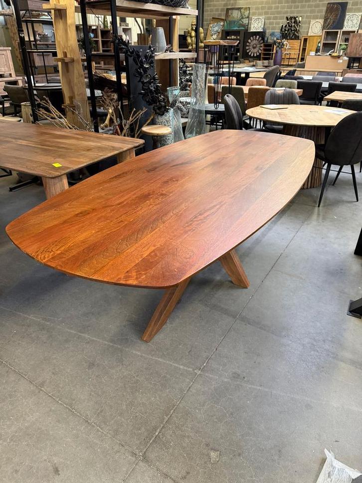 Eettafel mangohout, houten onderstel, Deens ovaal (nieuw), Huis en Inrichting, Tafels | Eettafels, Nieuw, Overige houtsoorten