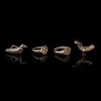 Oud-Romeins Late Groep van bronzen ringen en vogelvormige, Antiek en Kunst