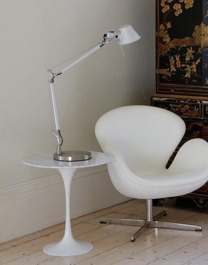 Saarinen Tulip bijzettafel Carrara marmer, Huis en Inrichting, Tafels | Sidetables, Verzenden