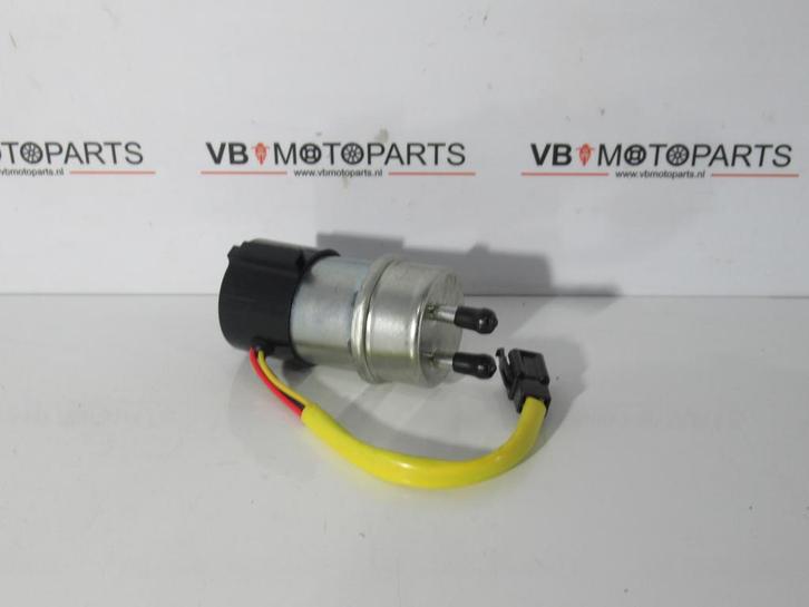 Suzuki RF 400 600 900 R RT RV Brandstofpomp, Motoren, Onderdelen | Suzuki, Ophalen of Verzenden