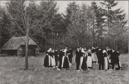 HELLENDOORN - Folkl. Dansgroep Hellendoorn, Verzamelen, Ansichtkaarten | Nederland, Verzenden