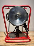 dynaf - Spotlight - Glas, Staal - Old Firefighter, Antiek en Kunst, Antiek | Wandborden en Tegels
