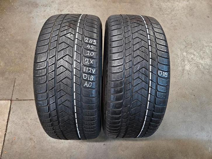 285/45/20 112V PIRELLI SCORPION WINTER AO D18 5,9MM PROFIEL, Auto-onderdelen, Banden en Velgen, 20 inch, Erkend duurzaam, Winterbanden
