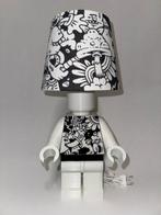 Lego - MegaFigure Lamp Handmade and HandPainted in Doodle, Nieuw