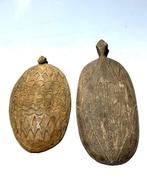 2 ceremoniële borden - hote - Lake Sentani - West-Papua, Antiek en Kunst, Kunst | Niet-Westerse kunst