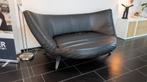 Leolux Danaide bank Refurbished in Zwart Sienna leer, Huis en Inrichting, Banken | Bankstellen, Zo goed als nieuw