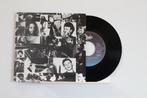 vinyl single 7 inch - UB 40 - Dont Walk On The Grass, Verzenden, Zo goed als nieuw