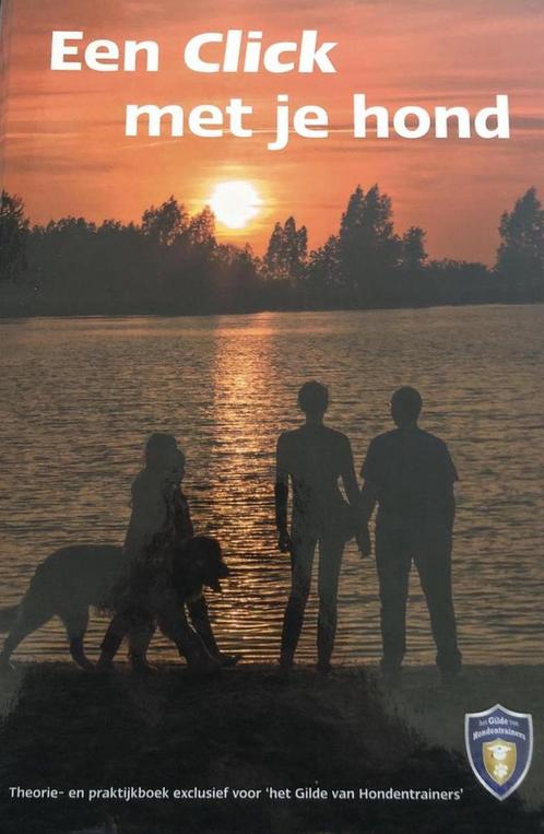 Een click met je hond 9789082244007 Jolien Schat, Boeken, Schoolboeken, Zo goed als nieuw, Verzenden