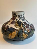 Moorcroft - Sally Tuffin - Vaas - Aardewerk, Antiek en Kunst