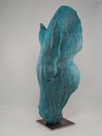 Salvatore Alibrio - Drinking horse - bronze effect