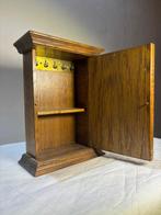 Kast - Vintage houten Wandkastje - Hout, Antiek en Kunst, Curiosa en Brocante