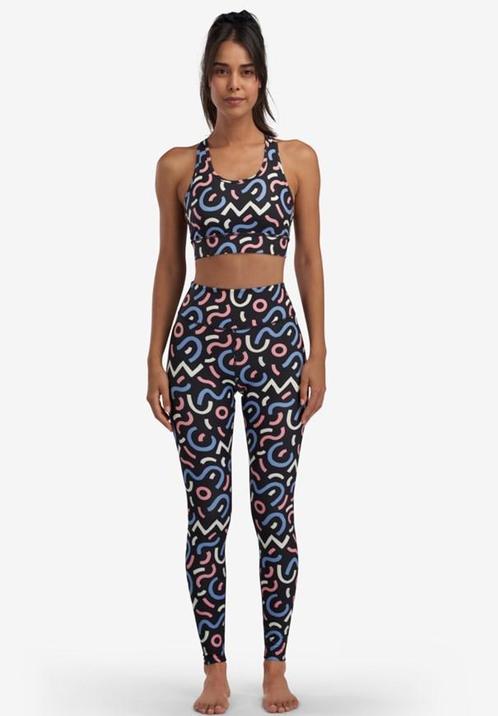 Kleine partij A-dam sportswear 28 stuks NEW, Kleding | Dames, Sportkleding, Fitness of Aerobics, Nieuw, Verzenden