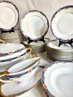 Véritable LIMOGES - Tafelservies (54) - Porselein -, Antiek en Kunst