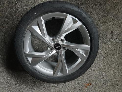 Originele Audi A4 8W 18inch velgen + Bridgestone 245 40 18 Z, Auto-onderdelen, Banden en Velgen, 18 inch, Zomerbanden, 245 mm