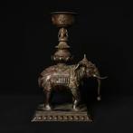 Olifant boterlamp 37 cm / 3.85 kg - Brons - Tibet - Eind 20e, Antiek en Kunst
