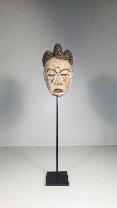 Masker - punu lumbo - Gabon, Antiek en Kunst, Kunst | Niet-Westerse kunst