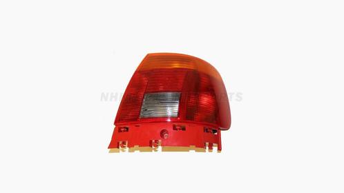 Audi A4 B5  Achterlicht Zonder Fitting 4 Deurs -2/96 (Links), Auto-onderdelen, Verlichting