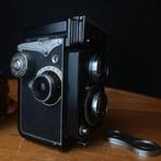 Yashica YashicaFlex Twin lens reflex camera (TLR), Nieuw