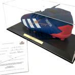 Lionel Messi | Een gesigneerde voetbalschoen - Handtekening, Verzamelen, Verzenden, Nieuw