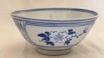 Kom - Porselein - Qing-dynastie blauw en wit, Antiek en Kunst