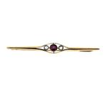 18 Krt. Gouden broche met robijn en diamant | 0,12 ct., Sieraden, Tassen en Uiterlijk, Broches, Gebruikt, Overige kleuren, Ophalen of Verzenden