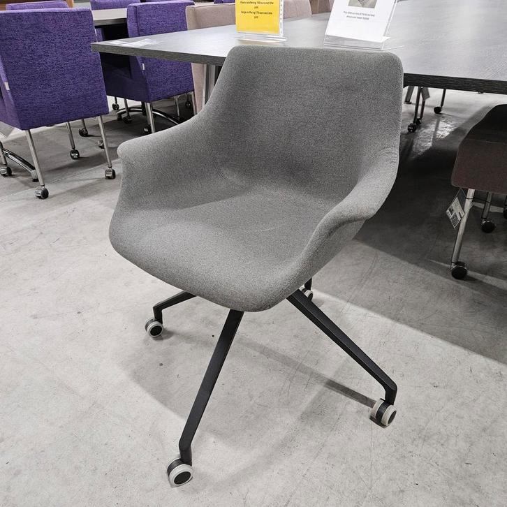 Gaber verrijdbare fauteuil - grijze stof, Huis en Inrichting, Fauteuils, Ophalen of Verzenden