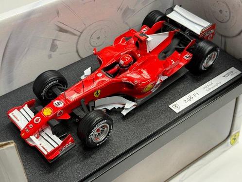 Hot Wheels 1:18 - Model raceauto - HotWheels J2980 - M., Hobby en Vrije tijd, Modelauto's | 1:5 tot 1:12