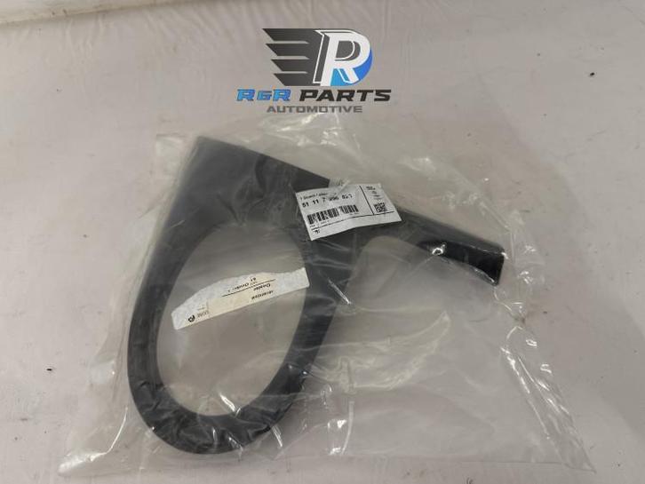 Afdeklijst bumper linksvoor - Bmw i3 (I01) - OEM: 72968..., Auto-onderdelen, Carrosserie en Plaatwerk, Nieuw, Deur, Verzenden