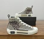 Christian Dior - High-top sneakers - Maat: Shoes / EU 40, Antiek en Kunst, Antiek | Kleden en Textiel
